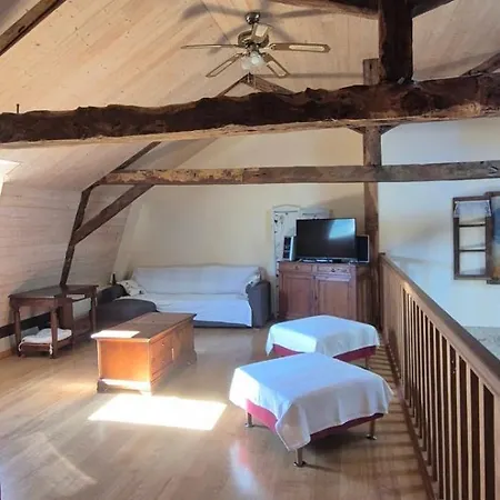 Le Four Swimming Pool Near Dordogne بيت للعطل Saint-Jean-Lespinasse